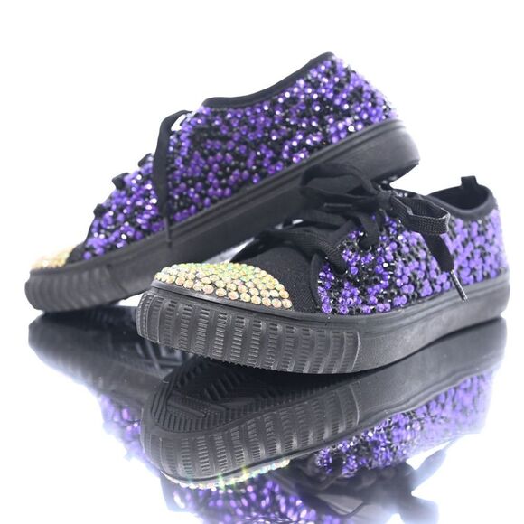 Bedazzled shoes - Picture 2 of 3